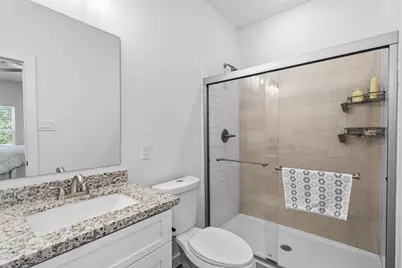 8019 Elbert Street, Houston, TX 77028 - Photo 14