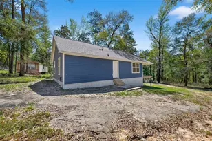 154 Lakeview Dr E, Livingston, TX 77351 - Photo 32