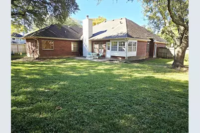14310 Windsor Oaks Lane, Houston, TX 77062 - Photo 22