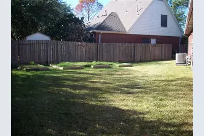 14310 Windsor Oaks Lane, Houston, TX 77062 - Photo 24