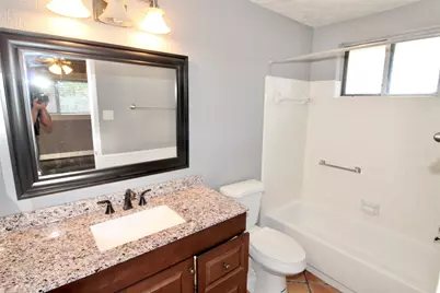 16710 Cobble Ridge Drive, Sugar Land, TX 77498 - Photo 10