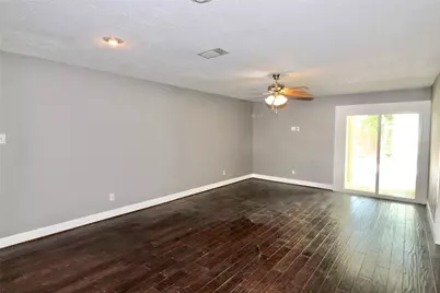 16710 Cobble Ridge Drive, Sugar Land, TX 77498 - Photo 6