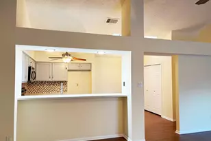 16806 Ashmoor Way, Houston, TX 77058 - Photo 10