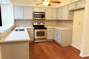 16806 Ashmoor Way, Houston, TX 77058 - Photo 4