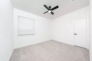 4994 Caranza Ct, Rosharon, TX 77583 - Photo 18