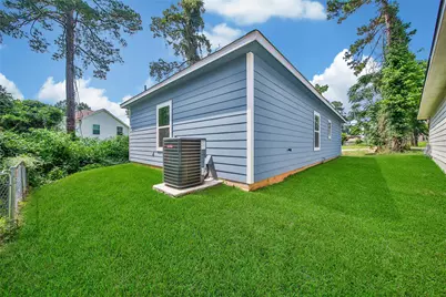 16713 E Ivanhoe, Montgomery, TX 77316 - Photo 4