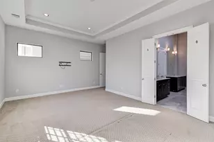 1215 W 24th St, Houston, TX 77008 - Photo 22