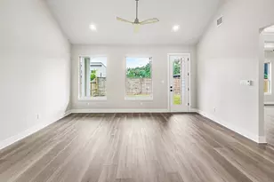 10899 Redbird St, Conroe, TX 77385 - Photo 18