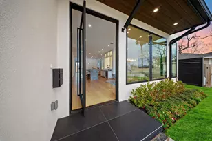 6510 Sivley St, Houston, TX 77055 - Photo 2