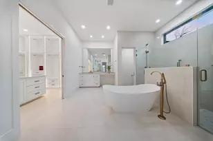 6510 Sivley St, Houston, TX 77055 - Photo 16