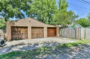 2009 15th Ave N, Texas City, TX 77590 - Photo 26