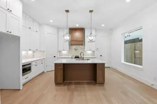 1436 Alexander St, Houston, TX 77008 - Photo 8