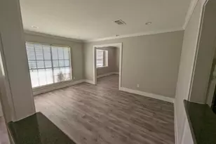 6026 Warm Springs Rd, Houston, TX 77035 - Photo 2