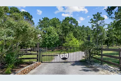 9698 Pioneer Trace, Conroe, TX 77303 - Photo 2