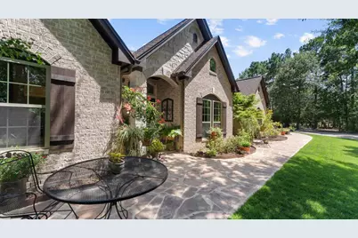 9698 Pioneer Trace, Conroe, TX 77303 - Photo 6