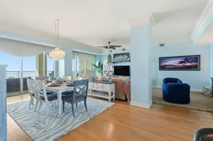801 E Beach Dr, Galveston, TX 77550 - Photo 8