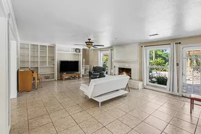 17807 Loring Lane, Spring, TX 77388 - Photo 10