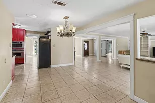 17807 Loring Ln, Spring, TX 77388 - Photo 12