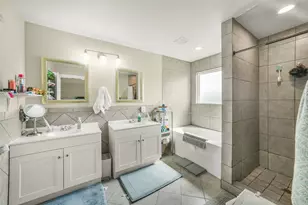 11026 Desert Springs Cir, Houston, TX 77095 - Photo 24