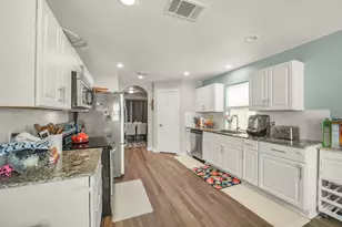 11026 Desert Springs Cir, Houston, TX 77095 - Photo 14