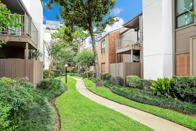1201 Bering Drive #100, Houston, TX 77057 - Photo 2