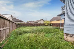 2906 Garrow St, Houston, TX 77003 - Photo 12