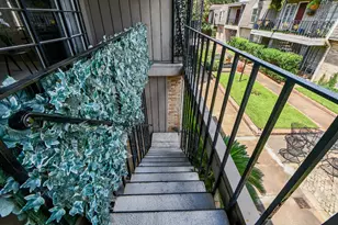 2619 Marilee Ln, Houston, TX 77057 - Photo 4