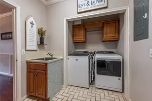 1704 Live Oak Ln, El Campo, TX 77437 - Photo 22