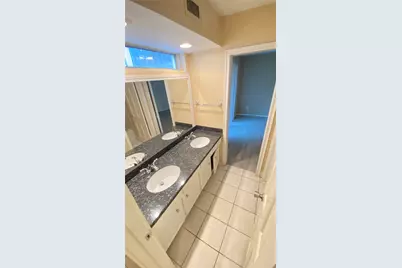 4714 N Cashel Circle, Houston, TX 77069 - Photo 8