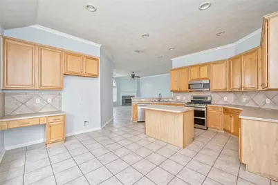 6427 Stone Landing Lane, Katy, TX 77449 - Photo 14