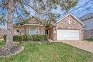 6427 Stone Landing Ln, Katy, TX 77449 - Photo 2