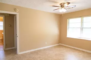 4013 Woodfin St, Houston, TX 77025 - Photo 10