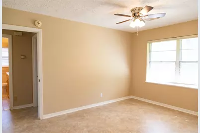 4013 Woodfin Street, Houston, TX 77025 - Photo 10