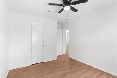 2325 15th Avenue N, Texas City, TX 77590 - Photo 10