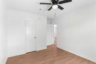 2325 15th Ave N, Texas City, TX 77590 - Photo 10