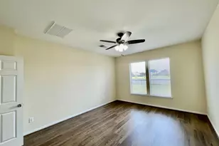823 Aqua Vista, Richmond, TX 77469 - Photo 8