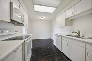 2001 Holcombe Blvd, Houston, TX 77030 - Photo 8
