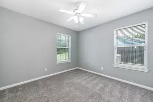 69 Briar Oak Ct, Alvin, TX 77511 - Photo 24