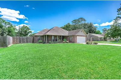 69 Briar Oak Court, Alvin, TX 77511 - Photo 2