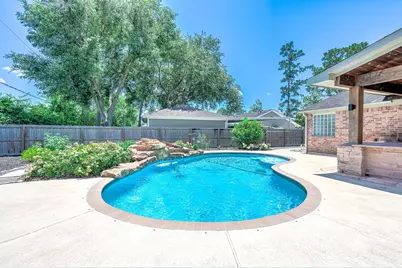 69 Briar Oak Court, Alvin, TX 77511 - Photo 42