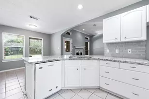 69 Briar Oak Ct, Alvin, TX 77511 - Photo 22