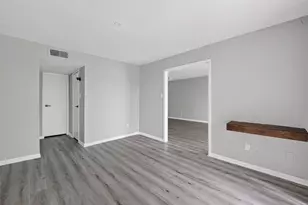 10110 Forum W Dr, Houston, TX 77036 - Photo 8