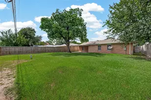 6727 Grovewood Ln, Houston, TX 77008 - Photo 32