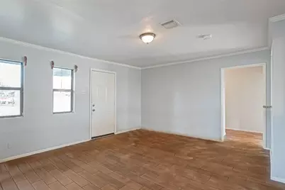 5322 Westover Street, Houston, TX 77033 - Photo 4