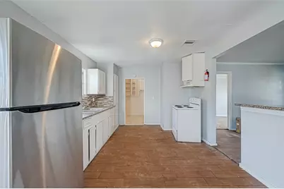 5322 Westover Street, Houston, TX 77033 - Photo 6