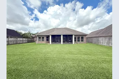 313 Creekside Lane, Lake Jackson, TX 77566 - Photo 30