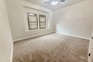 313 Creekside Ln, Lake Jackson, TX 77566 - Photo 20