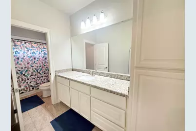 313 Creekside Lane, Lake Jackson, TX 77566 - Photo 22