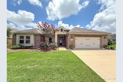 313 Creekside Lane, Lake Jackson, TX 77566 - Photo 1