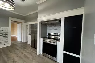 1328 Ursuline St, Galveston, TX 77550 - Photo 16